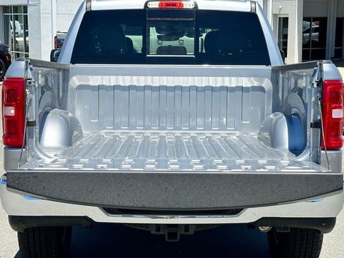 Used 2025 RAM 1500 Big Horn AWD/4WD image 21