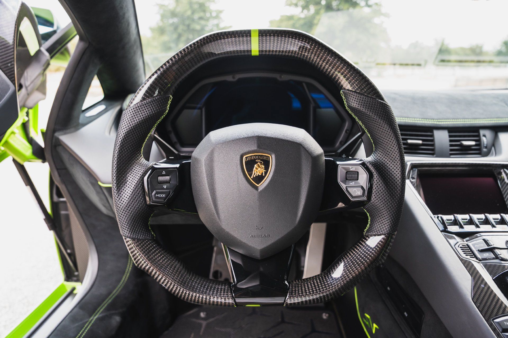 Used 2016 Lamborghini Aventador LP 750-4 Superveloce AWD/4WD image 70