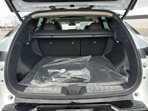 New 2025 Nissan Murano Platinum w/ Cargo Package image 36