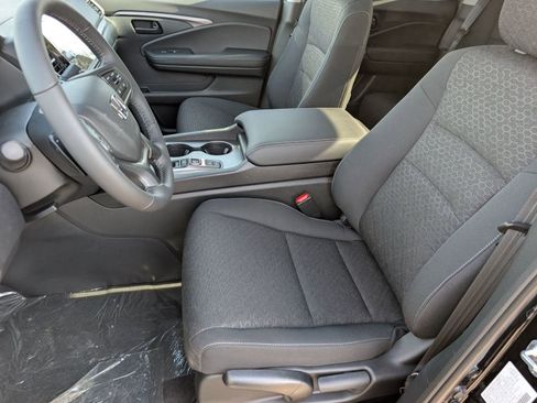 New 2026 Honda Ridgeline Sport image 5