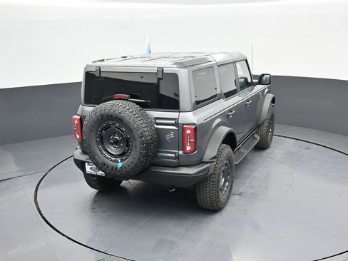 New 2025 Ford Bronco Badlands w/ Sasquatch Package image 44