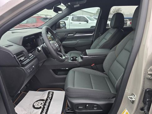 New 2026 GMC Terrain AT4 image 9