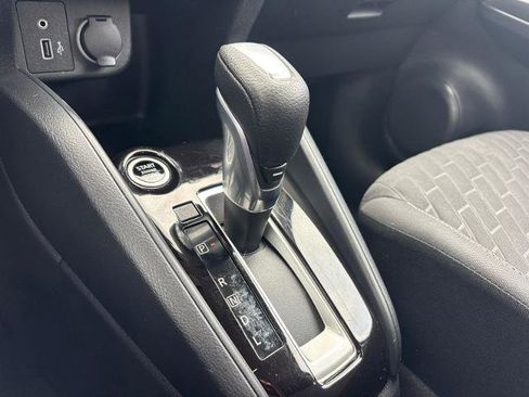 Used 2021 Nissan Kicks S FWD image 26