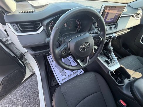 Used 2023 Toyota RAV4 XLE w/ Convenience Package AWD/4WD image 18