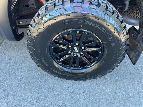 Used 2024 Ford F150 Raptor AWD/4WD image 13