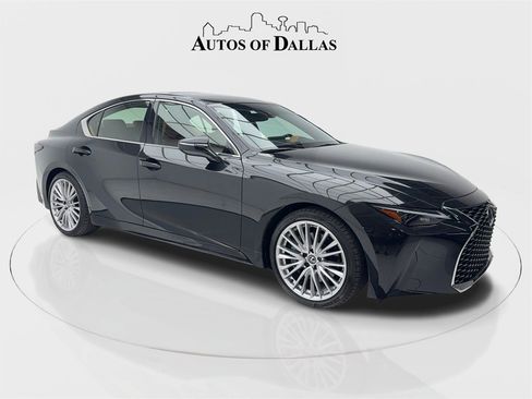 Used 2025 Lexus IS 300 300 CAM,SUNROOF,CLMT STS,BLIND w/ Premium Package image 2