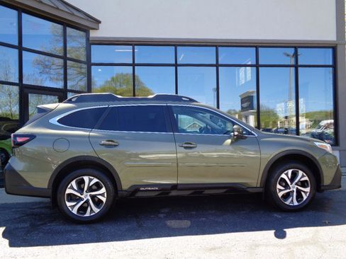 Used 2021 Subaru Outback Limited AWD/4WD image 4
