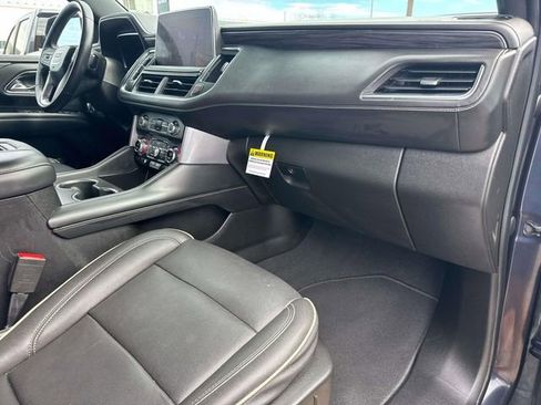 Used 2023 GMC Yukon XL SLT image 18