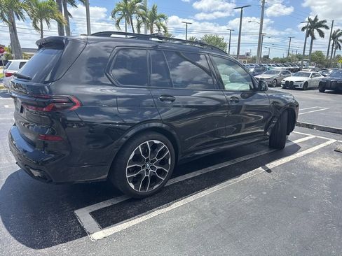 Used 2024 BMW X7 xDrive40i w/ M Sport Package image 9