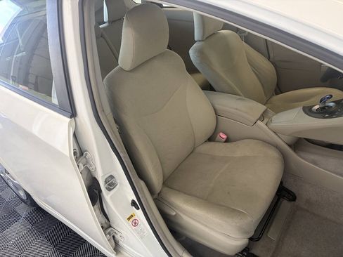 Used 2010 Toyota Prius Five FWD image 21