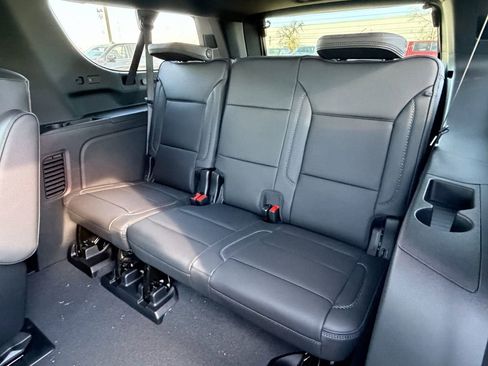 New 2026 GMC Yukon XL Denali w/ Sun & Power Step Package image 17
