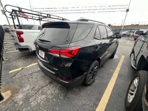 Used 2023 Chevrolet Equinox RS w/ RS Leather Package FWD image 4