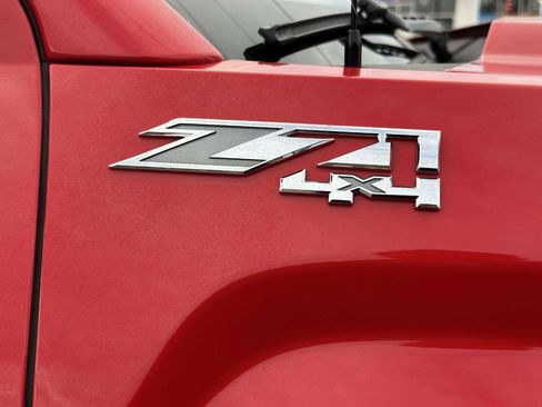 Used 2017 GMC Sierra 1500 SLT w/ SLT Premium Package AWD/4WD image 33