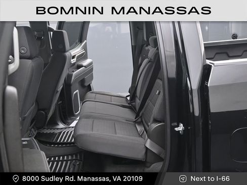 Used 2023 GMC Sierra 1500 Elevation image 11