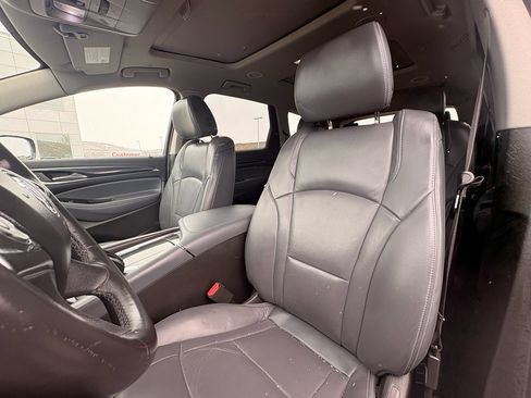 Used 2018 Buick Enclave Premium w/ Experience Buick Package AWD/4WD image 21