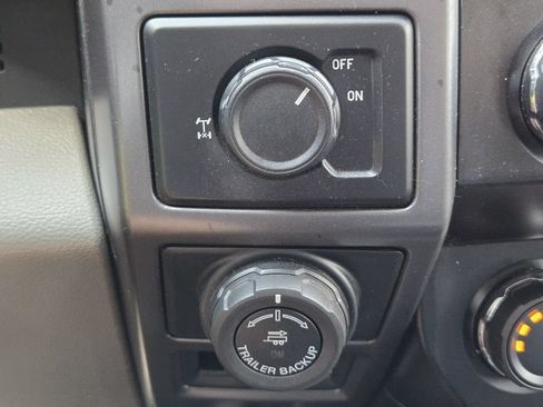 Used 2019 Ford F150 XLT w/ Equipment Group 301A Mid RWD image 23