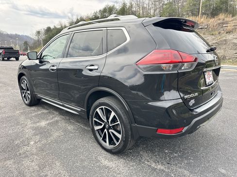 Used 2020 Nissan Rogue SL w/ Premium Package image 9