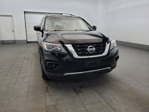 Used 2019 Nissan Pathfinder S AWD/4WD image 14