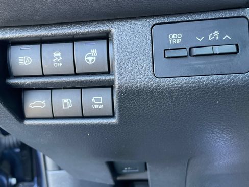 Certified 2019 Toyota Avalon Touring w/ Advanced Safety Package FWD image 11