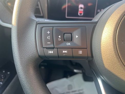 New 2025 Nissan Kicks SV image 12