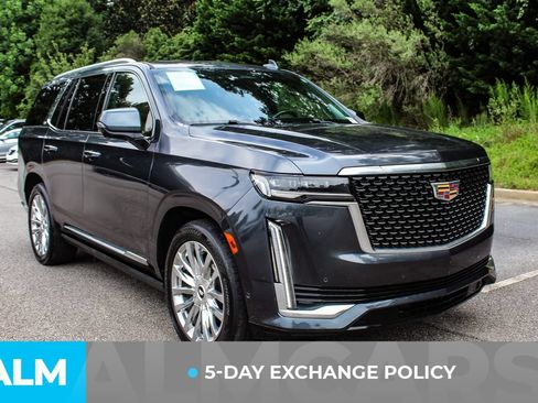 Used 2021 Cadillac Escalade Premium Luxury w/ Driver Assist Tech Package AWD/4WD image 4
