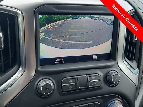 Used 2022 Chevrolet Silverado 1500 LT w/ LPO, Dark Essentials Package AWD/4WD image 11