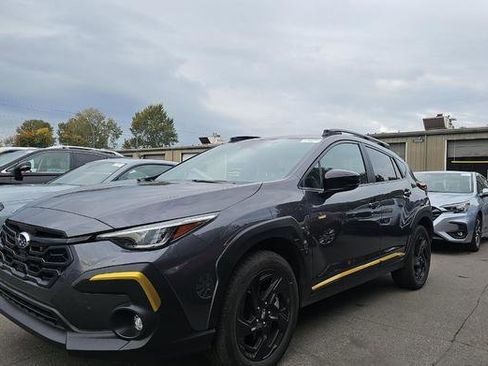Used 2025 Subaru Crosstrek 2.5i Sport image 2