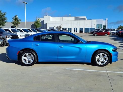 Used 2023 Dodge Charger SXT image 10
