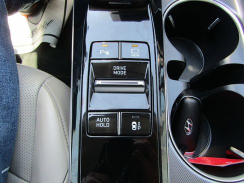 Used 2022 Hyundai Sonata Limited FWD image 36