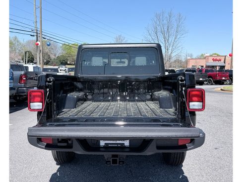 New 2026 Jeep Gladiator Sport image 9