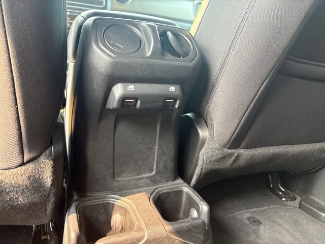 Used 2022 Jeep Wrangler Unlimited Sport AWD/4WD image 18