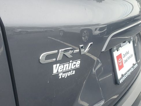 Used 2019 Honda CR-V Touring image 12