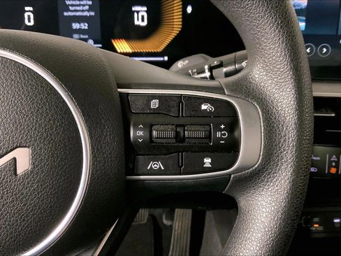 Used 2025 Kia K5 LXS image 19