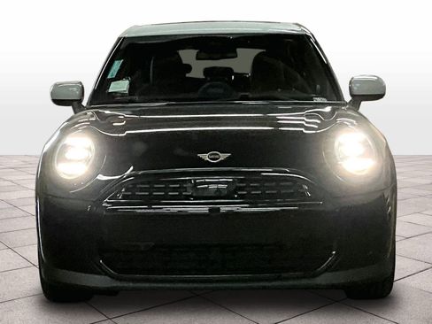 Used 2026 MINI Cooper 4-Door Hardtop FWD image 3