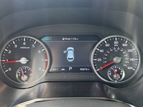Certified 2022 Kia Telluride SX w/ Nightfall Edition Package AWD/4WD image 32