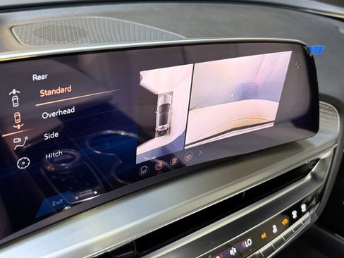 New 2026 Cadillac Lyriq Sport image 33