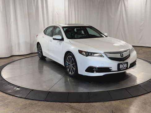 Used 2015 Acura TLX V6 image 3