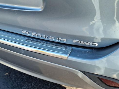 Used 2022 Toyota Highlander Platinum image 10