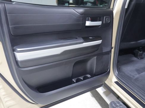 Used 2019 Toyota Tundra Limited AWD/4WD image 19