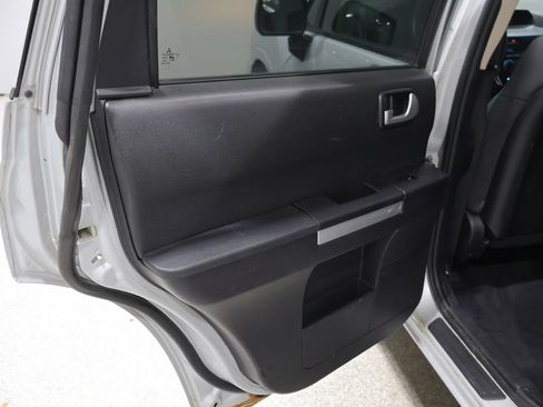 Used 2008 Mitsubishi Endeavor LS AWD/4WD image 19