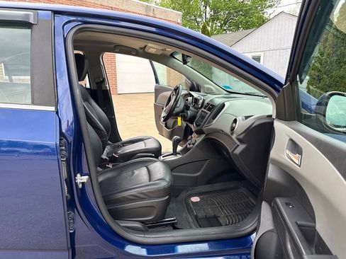 Used 2013 Chevrolet Sonic LTZ FWD image 11
