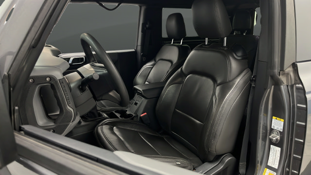 Used 2022 Ford Bronco 2-Door AWD/4WD image 9