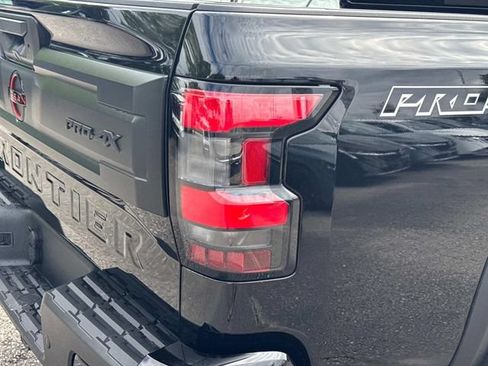 New 2026 Nissan Frontier PRO-4X w/ Tow Package AWD/4WD image 12
