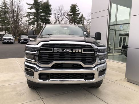 New 2026 RAM 2500 Tradesman w/ Chrome Appearance Group image 8