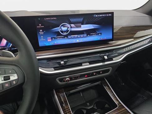 Used 2026 BMW X5 xDrive40i AWD/4WD image 17
