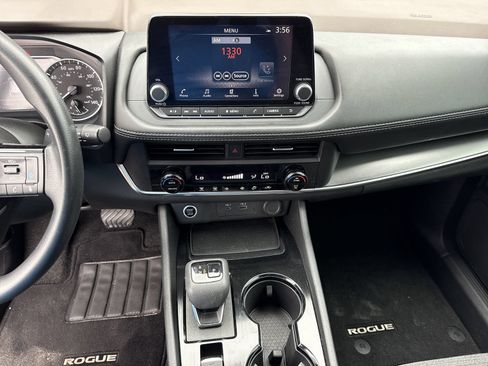 Used 2023 Nissan Rogue SV FWD image 26