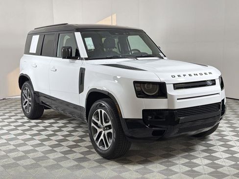 New 2026 Land Rover Defender 110 X-Dynamic SE image 6