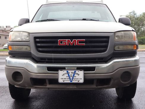 Used 2006 GMC Sierra 2500 W/T RWD image 13