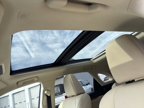 Used 2021 Lexus RX 350 AWD w/ Premium Package image 19