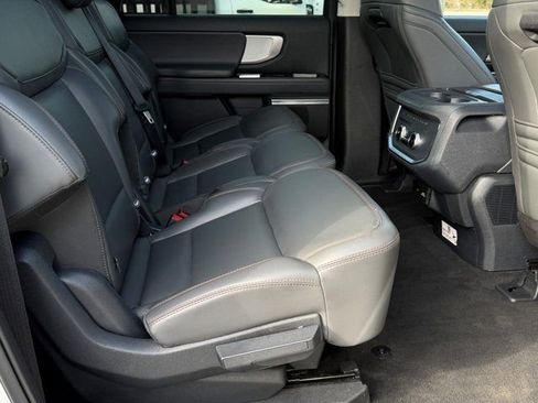 Certified 2025 Ford Expedition Max Active image 5